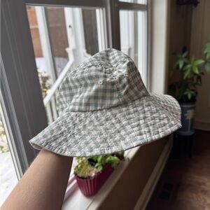 Abercrombie & Fitch Plaid Bucket Hat
